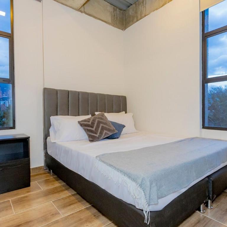 Apartamento 2BR a 5 min de El Poblado - Two-Bedroom Apartment - 5