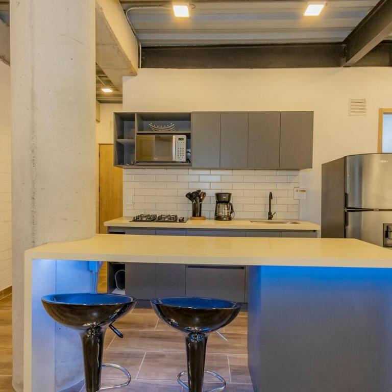 Apartamento 2BR a 5 min de El Poblado - Two-Bedroom Apartment - 10