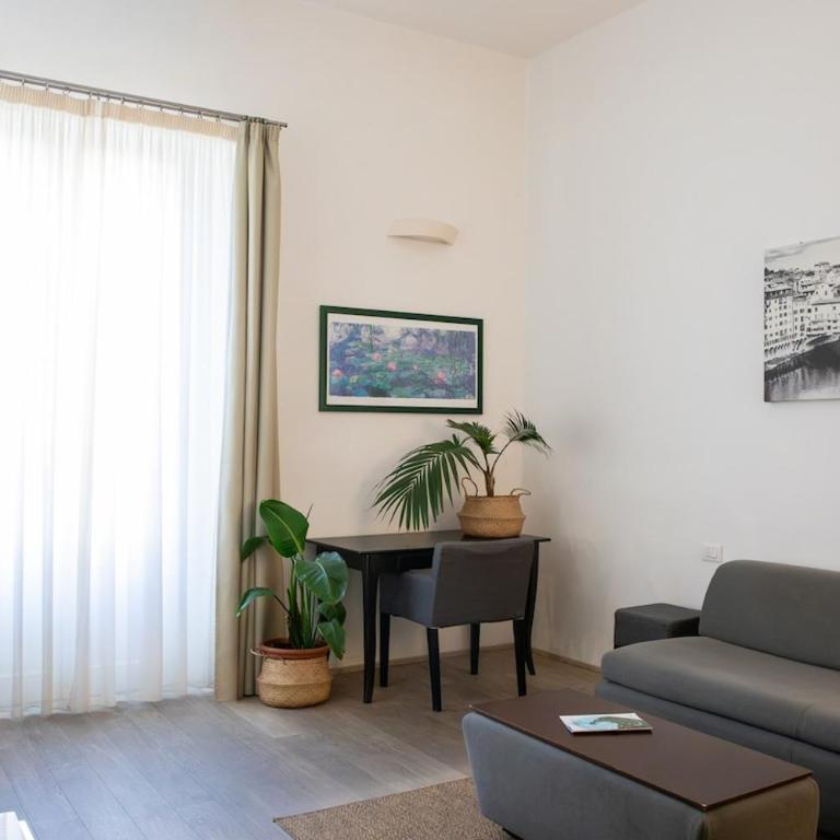 Santa Croce Charming Studio - One-Bedroom Apartment - 17