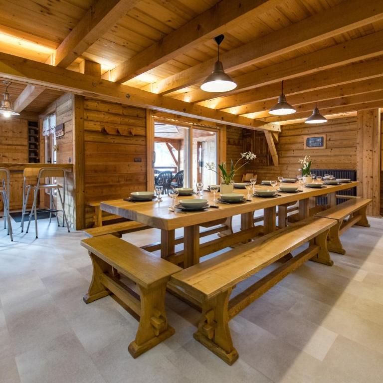 Chalet montagnard 15 personnes - proche du centre du village - Chalet - 35
