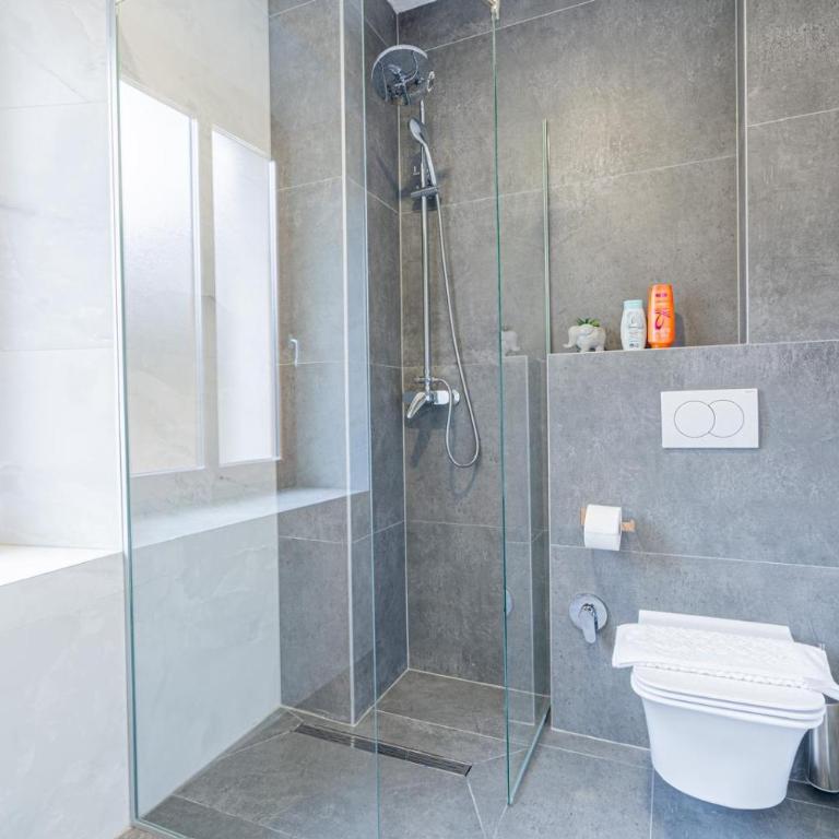 Boutique Hotel Una - Dvokrevetna Soba sa Bračnim Krevetom - 9
