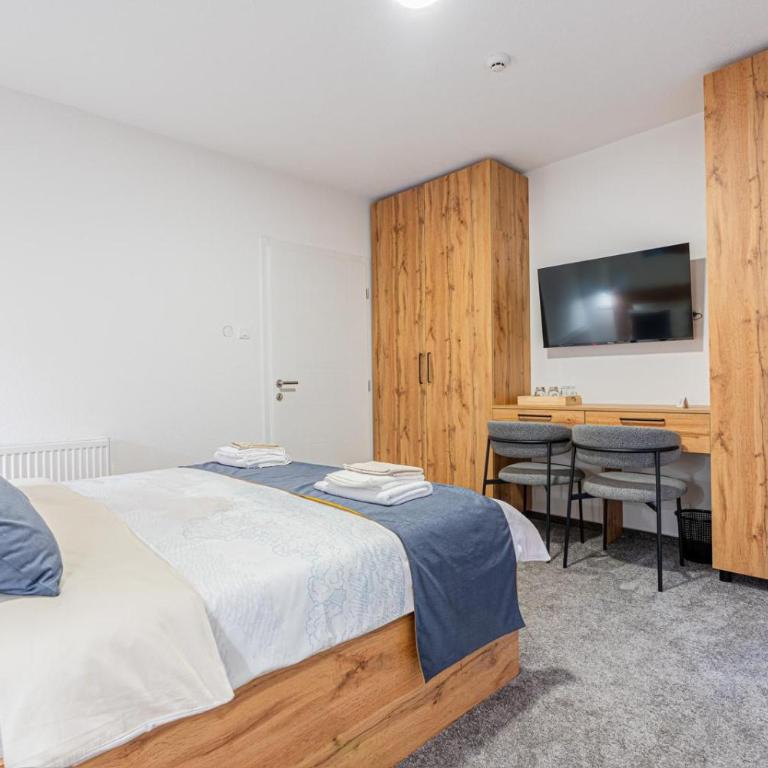 Boutique Hotel Una - Dvokrevetna Soba sa Bračnim Krevetom - 25
