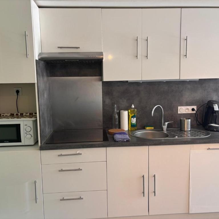 Idéal 5 Pers Terrasse, Parking, Plage - Appartement 1 Chambre - 25