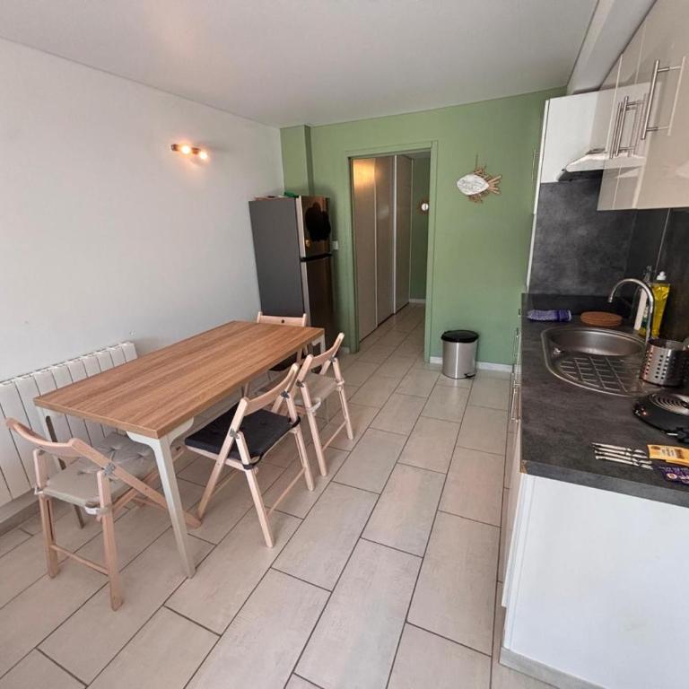 Idéal 5 Pers Terrasse, Parking, Plage - Appartement 1 Chambre - 26