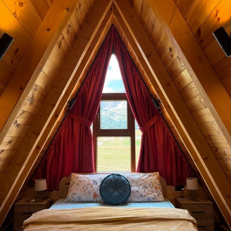 Durmitor Echo Lodge - Two-Bedroom Chalet - 3