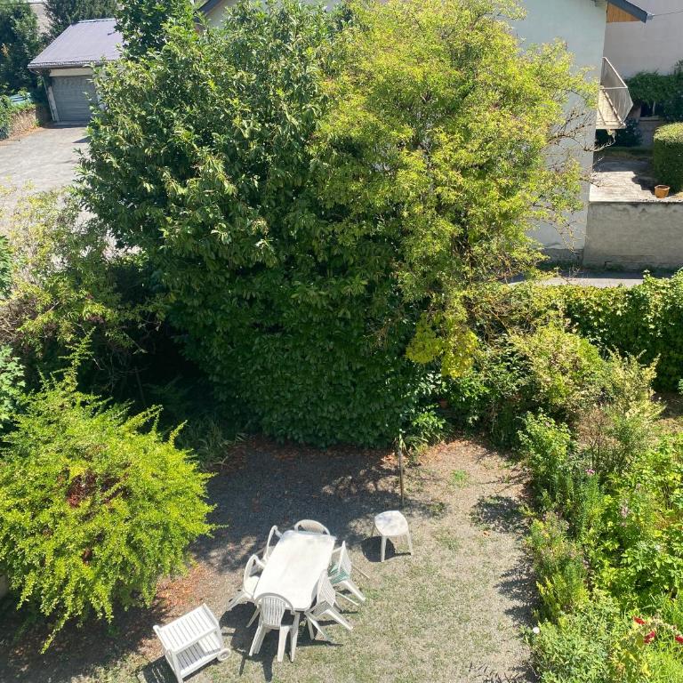 VILLA VICTORIA - CENTRAL - TRIANGLE D'OR DE LUCHON - CASINO - THERMES - TÉLÉCABINES - A 50 METRES DES ALLEES D'ETIGNY - Cycling & Ski House - Maison 5 Chambres - 52