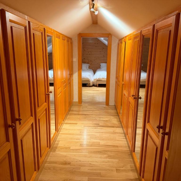Chalet GERARDMER vue lac 5 min à pied du centre ville jacuzzi jardin - Chalet Supérieur - 49