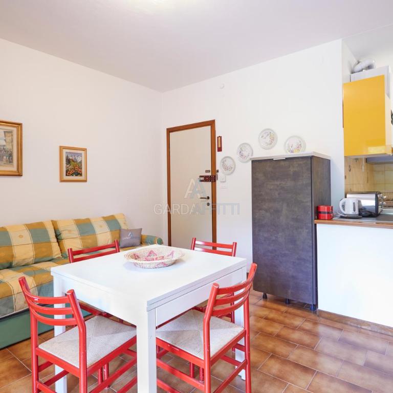 Pandora Apt - Relax e Divertimento a Sirmione - Appartamento con 2 Camere da Letto - 9