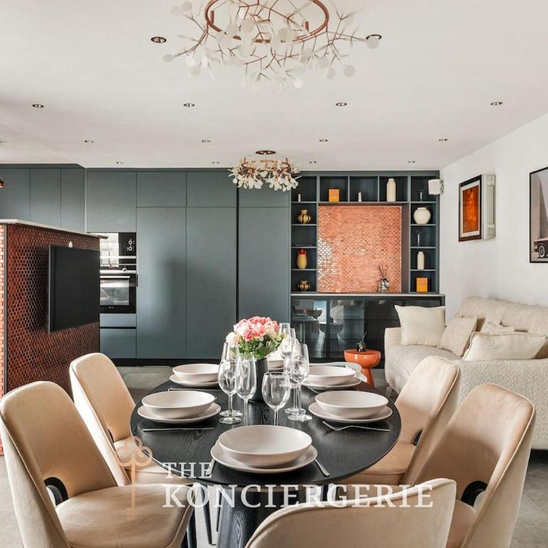 120 m penthouse in Paris - Three-Bedroom Apartment - 2