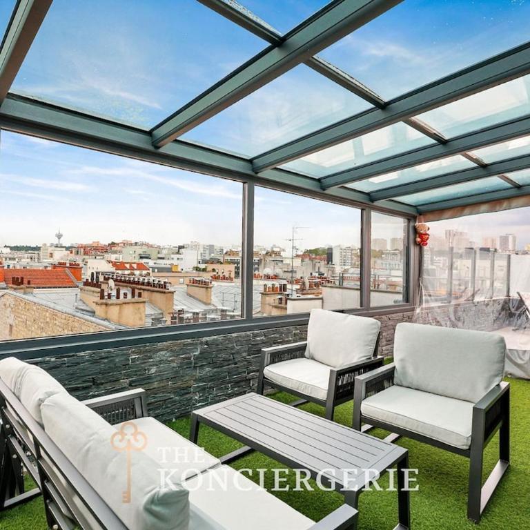 120 m penthouse in Paris - Three-Bedroom Apartment - 20