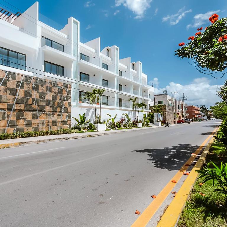 1BR Condo on Calle 38 - Pet Friendly, Pools & Gym - One-Bedroom Apartment - 17