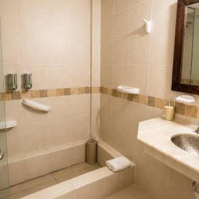 Departamentos Miguel - Two-Bedroom Apartment - 9