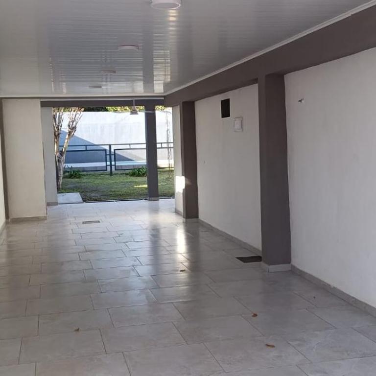 Alquileres Brun - Casa con Pileta - Four-Bedroom House - 7