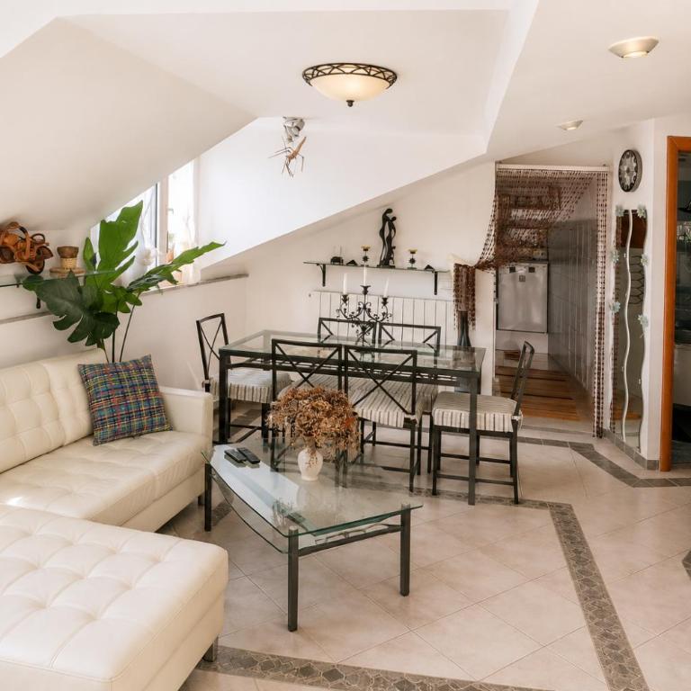 Hostdomus - Sea Nest - Apartamento de 1 dormitorio con terraza - 1