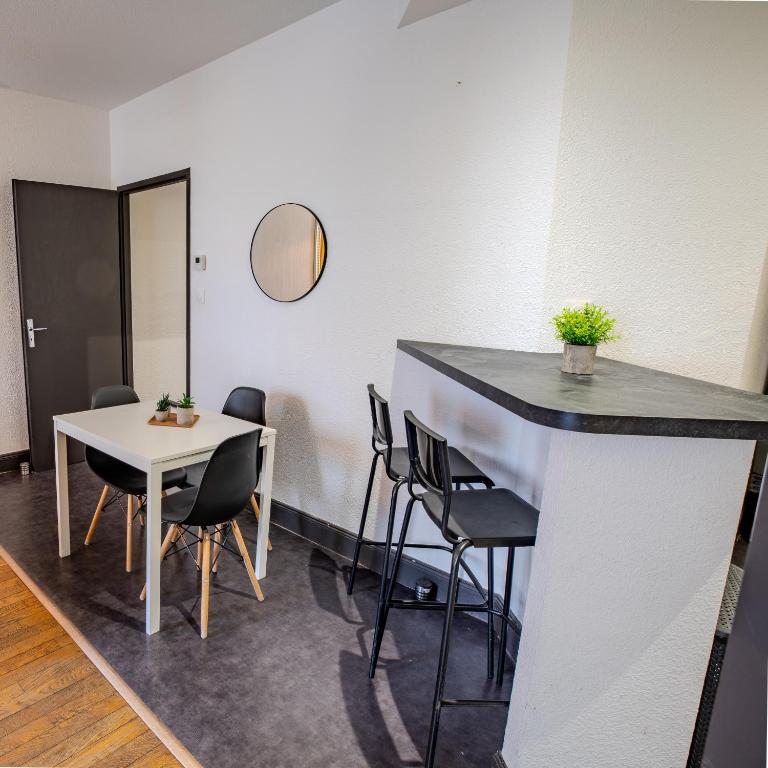 Cozy apartment, a short walk to Place Stan - Apartamento de 1 dormitorio - 10