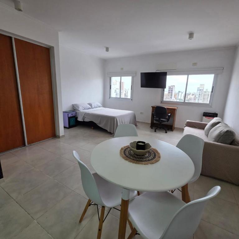 Monoambiente calle 42 - One-Bedroom Apartment - 8