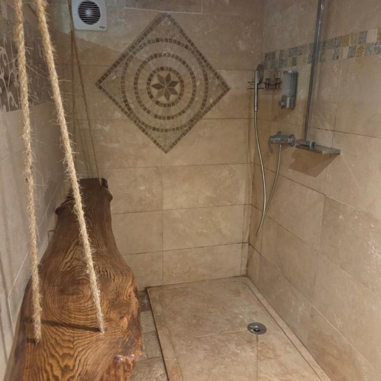 Appartement de charme au calme dans propriété agricole - Maison 1 Chambre - 23