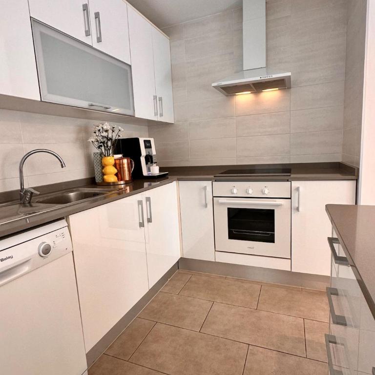 Apartment 7 minutes from the sea - Apartamento de 2 dormitorios - 33