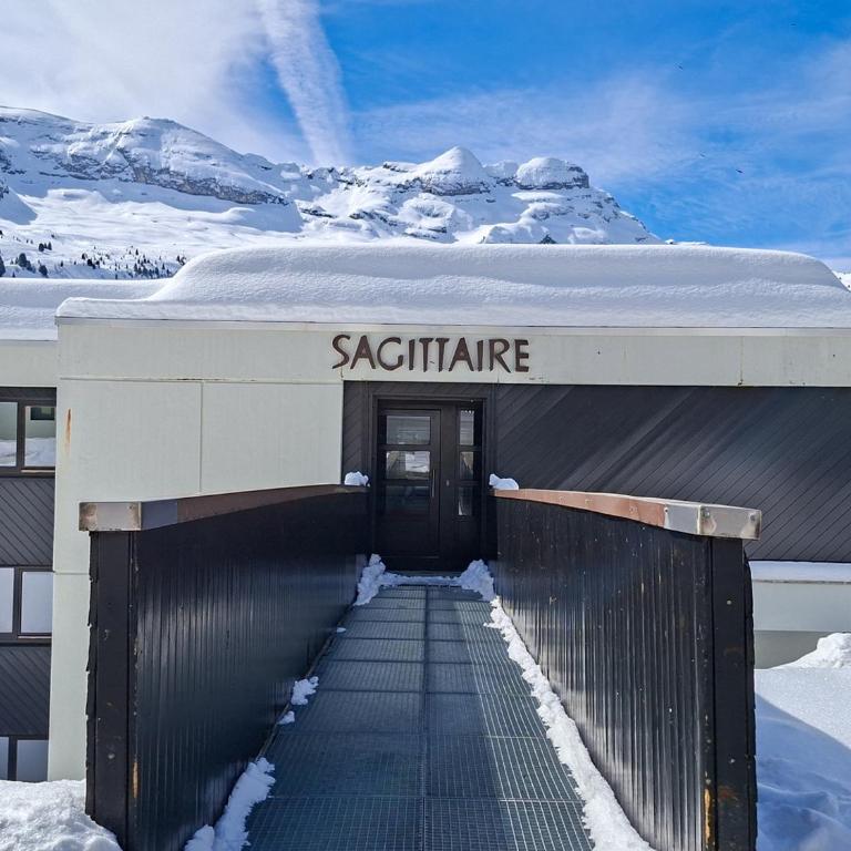 Studio rénové avec cabine et balcon au centre de Flaine - Studio - 4