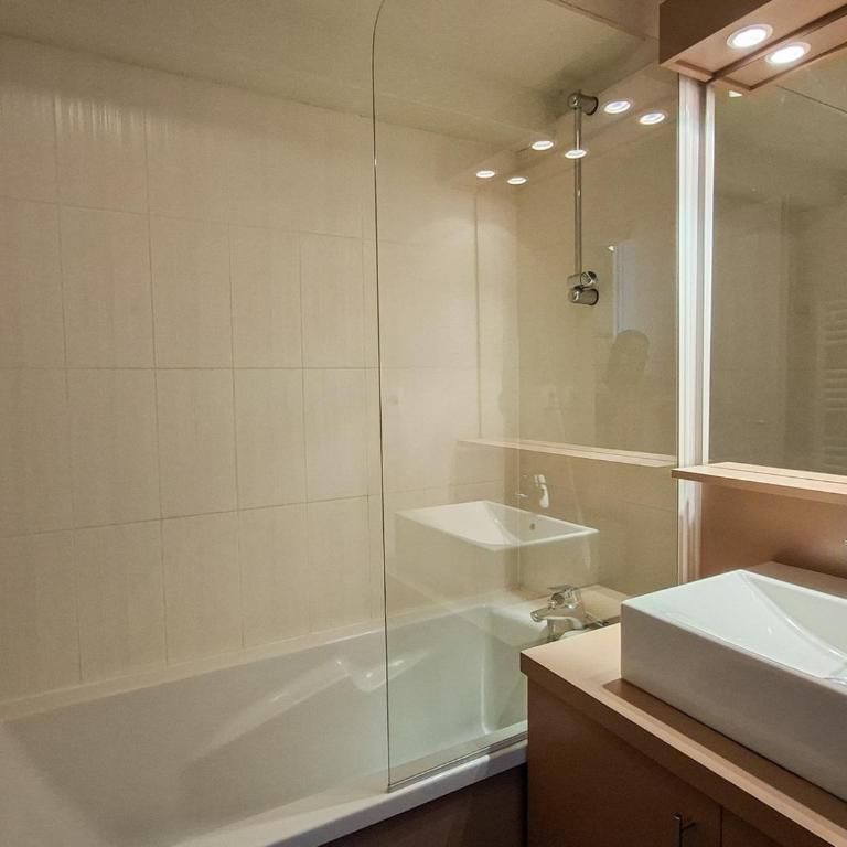 Appartement confortable - 4 pers. - FR-1-425-243 - Appartement - 15