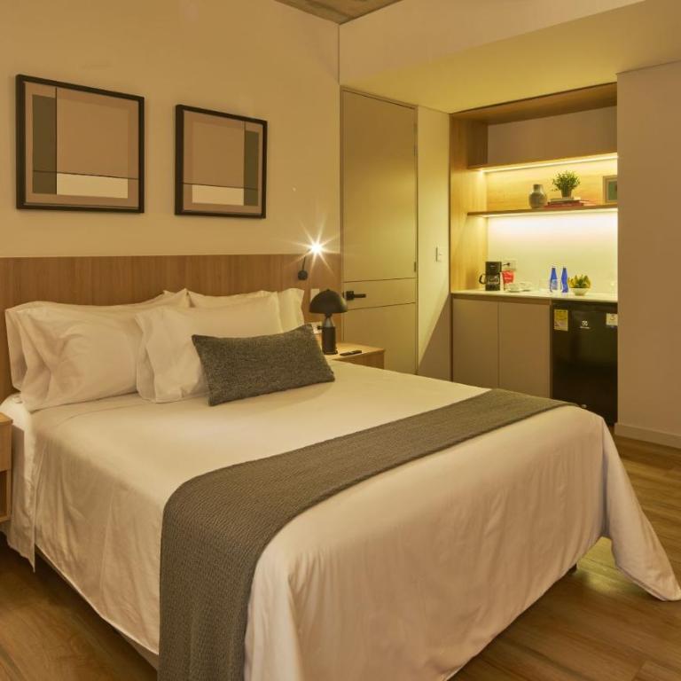Kubik Living 8i8 - Habitación Doble con baño privado - 1 o 2 camas - 6