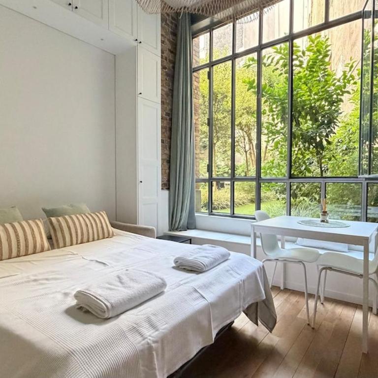 Quai des Grands Augustins X 3 - Appartement 1 Chambre - 9