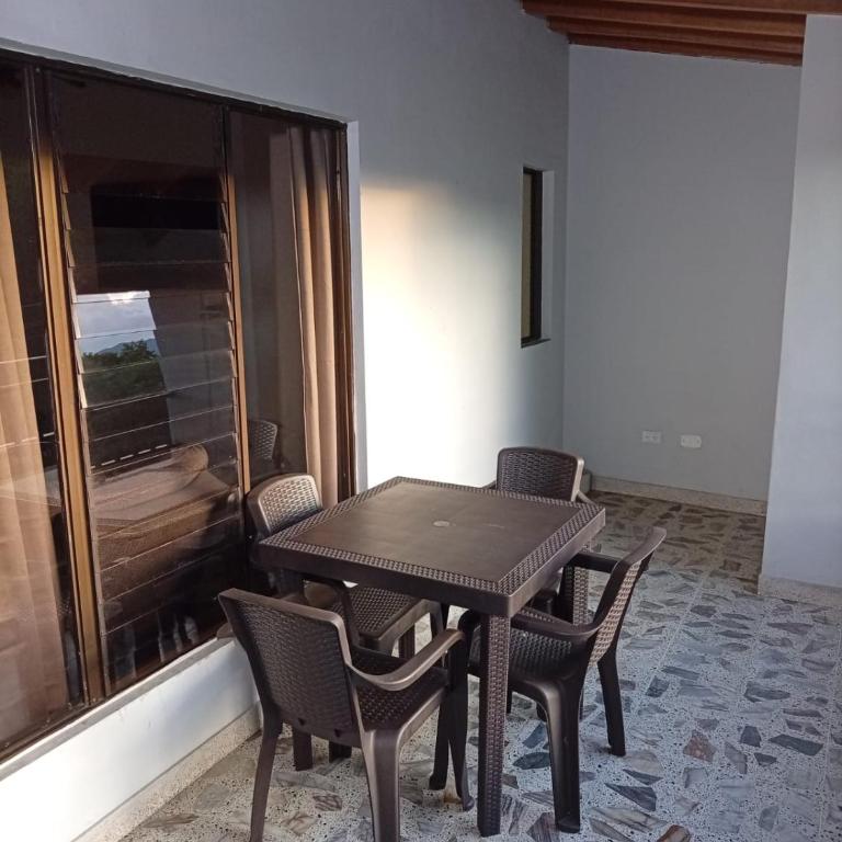 cómodo departamento, cerca al parque, gran variedad gastronomica - Two-Bedroom Apartment - 7