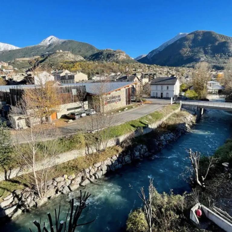 Apt 2 stars at the foot of the slopes in Briançon - Appartement - 20