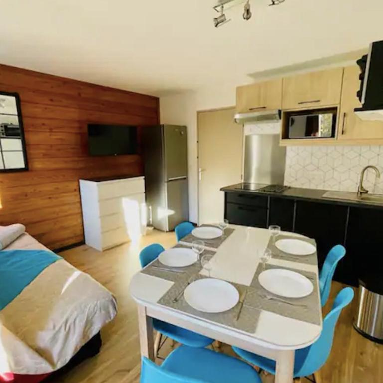 Apt 2 stars at the foot of the slopes in Briançon - Appartement - 21