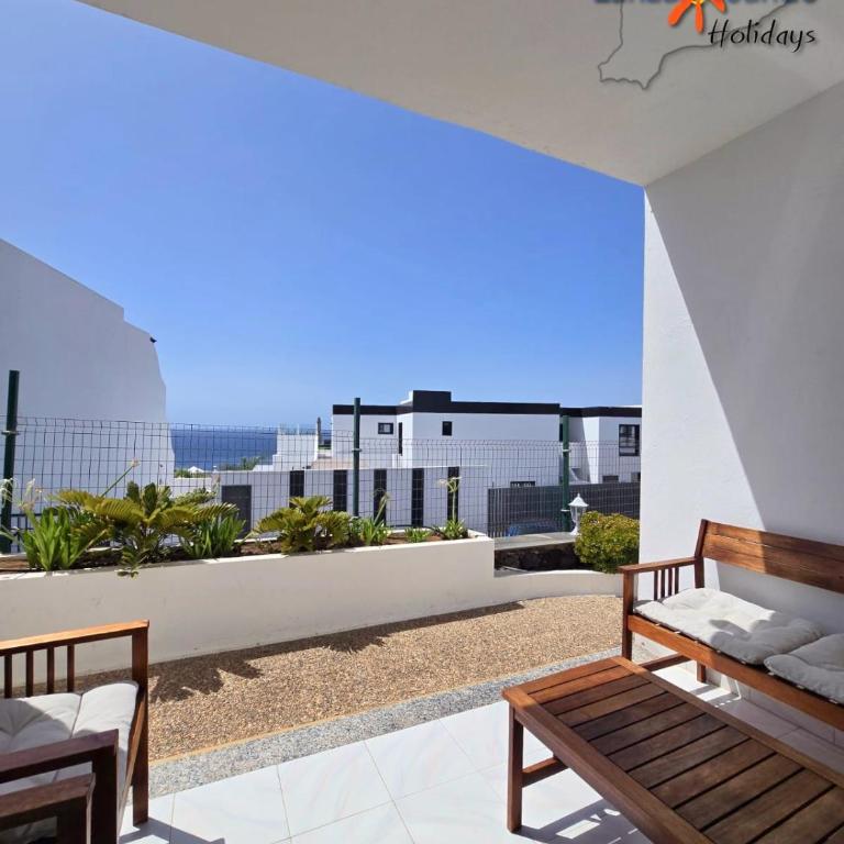 Geiser VV Sunset & Ocean View in Puerto del Carmen - One-Bedroom Apartment - 1