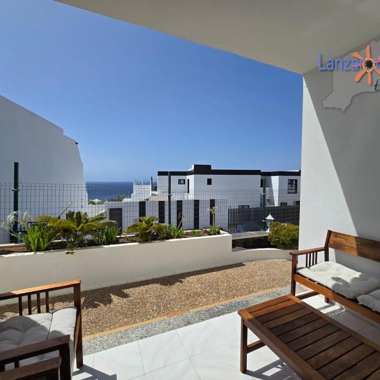 Geiser VV Sunset & Ocean View in Puerto del Carmen - One-Bedroom Apartment - 9