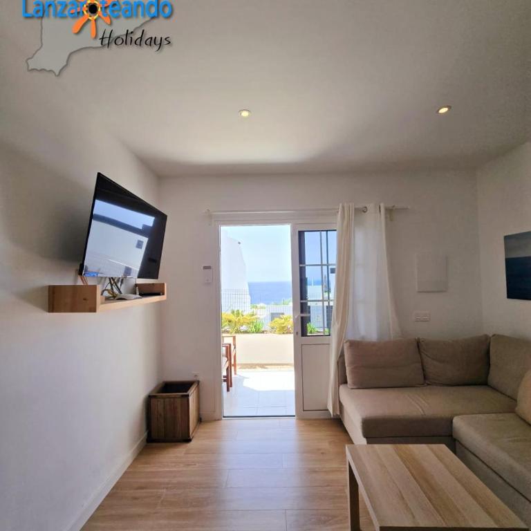 Geiser VV Sunset & Ocean View in Puerto del Carmen - One-Bedroom Apartment - 12