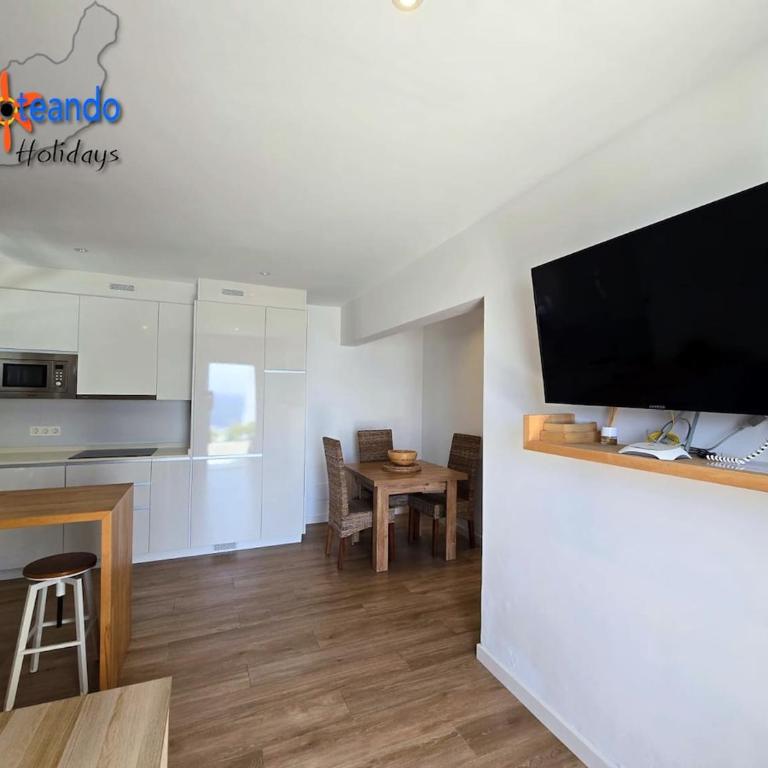 Geiser VV Sunset & Ocean View in Puerto del Carmen - One-Bedroom Apartment - 14