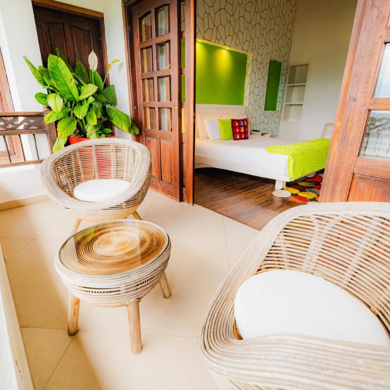 Hotel Reserva Monarca - Habitación Doble con balcón - 12
