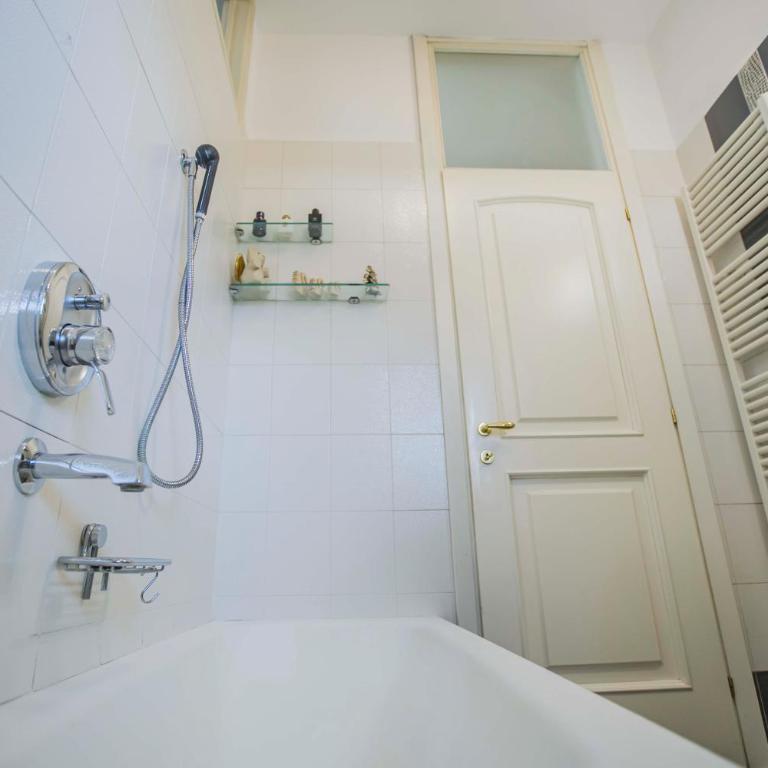 Casa di Pucci - Two-Bedroom Apartment - 9