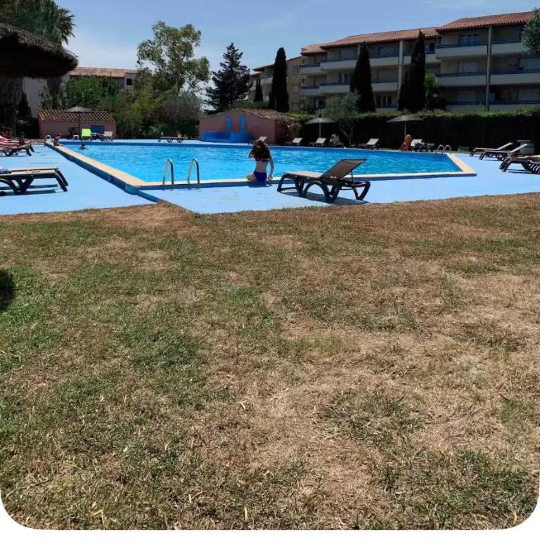 Appart' familial climatisé 4 pers RDC terrasse - Appartement 1 Chambre - 33