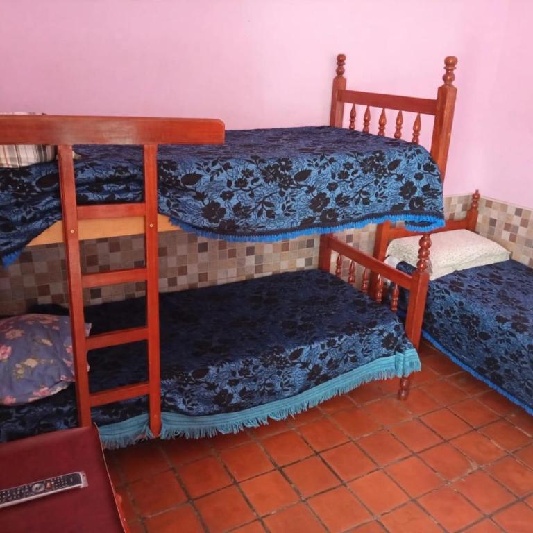 Hostal Mechita Mamani - Habitación Triple Económica - 4