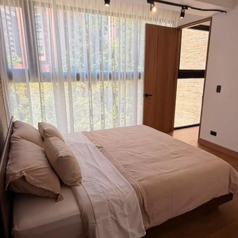 Apartamento en la mejor zona de Medellín, Poblado 3 habitaciones - Apartamento de 3 dormitorios - 8