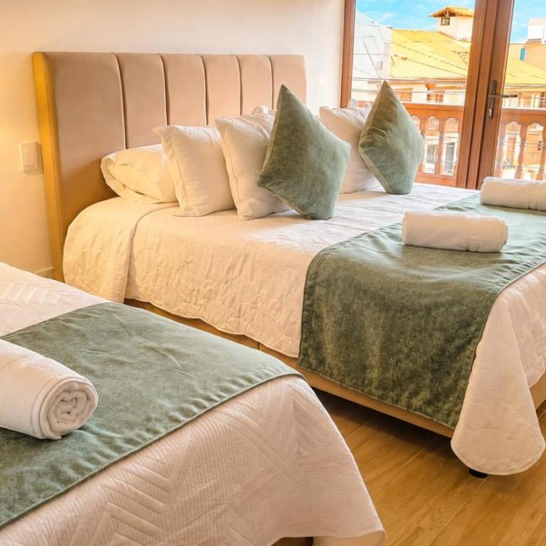 Hotel Los Olivos - Two-Bedroom Deluxe Apartment with Balcony - 5