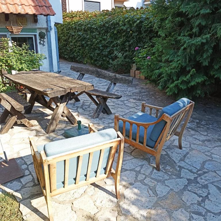 Paws & Pines Hideaway - Apartman sa 2 Spavaće Sobe - 1
