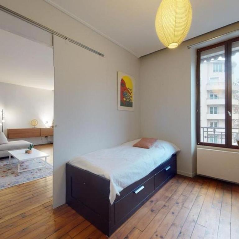 Appartement plein centre Paris 3ème - Appartement 2 Chambres - 4