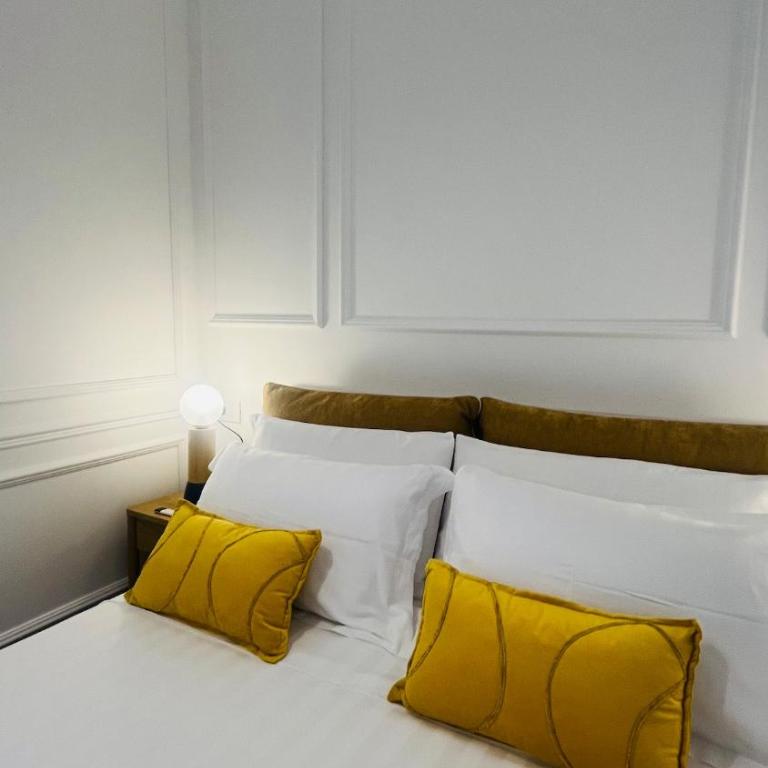 Mare Apartment Central Luxury & Private Garage - One-Bedroom Apartment - 7