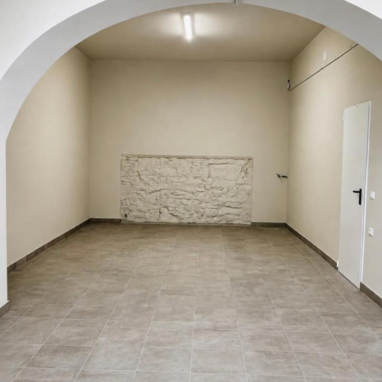 Mare Apartment Central Luxury & Private Garage - One-Bedroom Apartment - 18