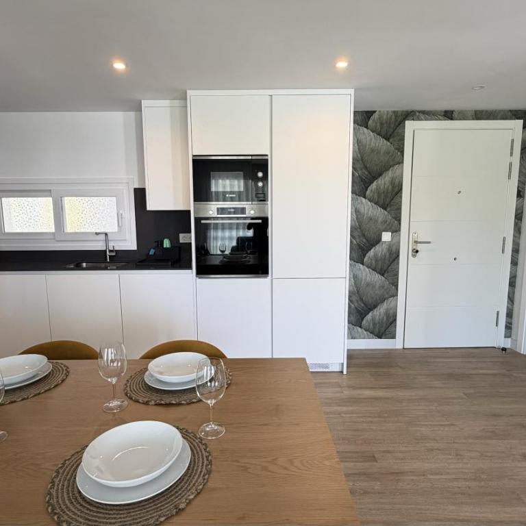 Alcazaba Lagoon & Private Beach Costa del Sol 2105 - Two-Bedroom Apartment - 27