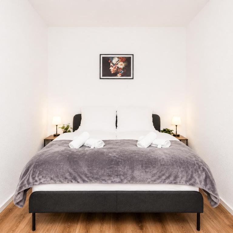 Zentral & modern I perfekt für City-Trip I Familien & Freunde & Business I Fußball-Tisch - Appartamento con 3 Camere da Letto - 3