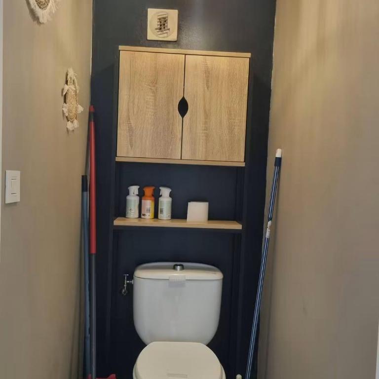 Studio cabine Fréjus plage clim terrasse et garage - Appartement 1 Chambre - 2