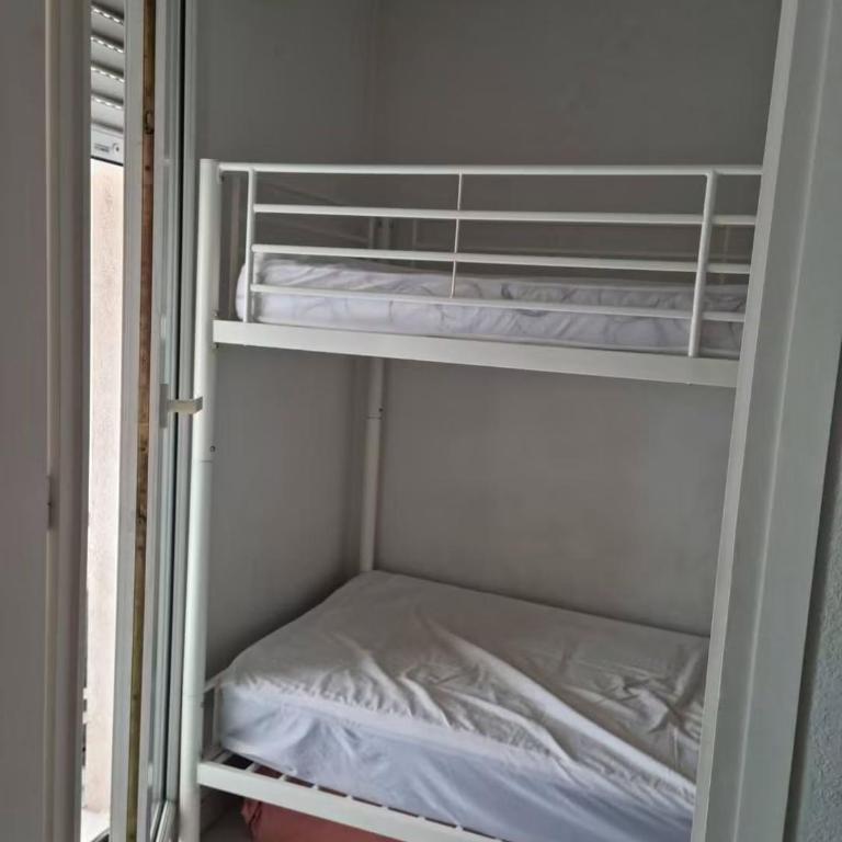 Studio cabine Fréjus plage clim terrasse et garage - Appartement 1 Chambre - 6