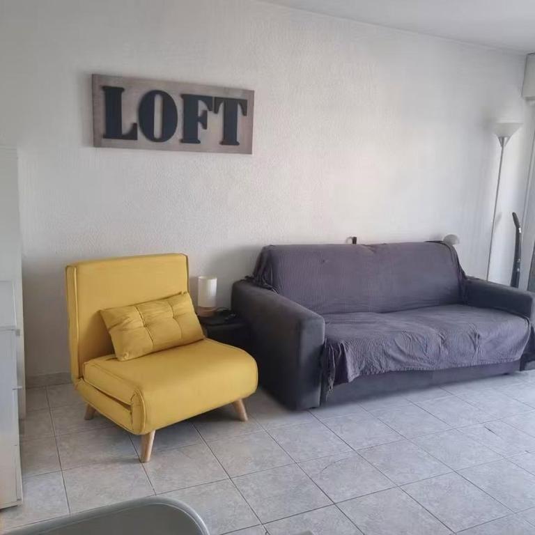 Studio cabine Fréjus plage clim terrasse et garage - Appartement 1 Chambre - 8