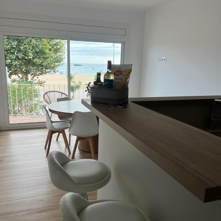 Voramar Palamós, desconnexió a primera línia - Apartment mit 3 Schlafzimmern und Meerblick - 22