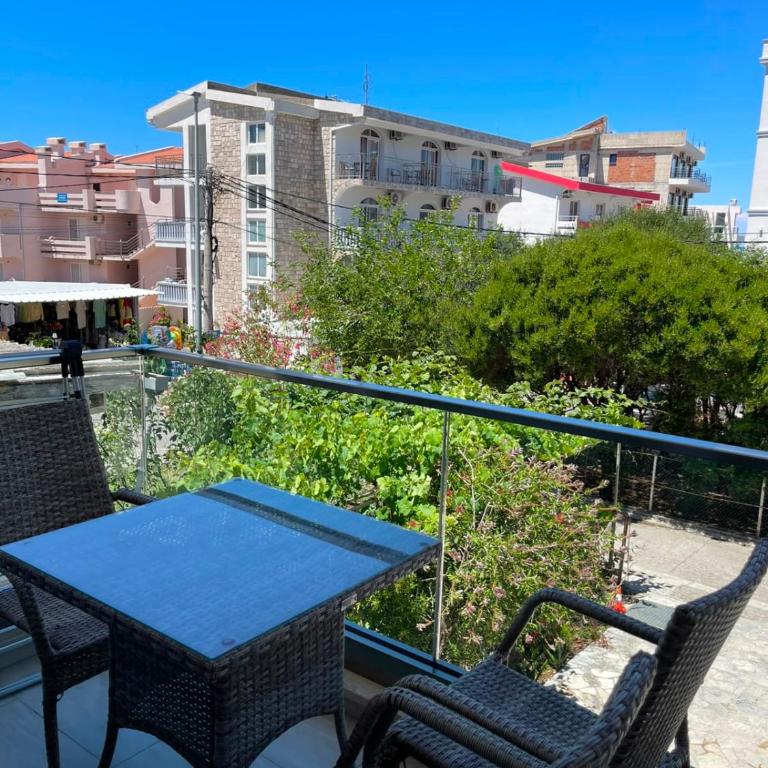 Apartmani DAR DJUROVIC - Apartman - 2